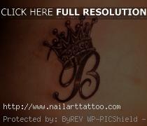 Tattoos Of Crowns For Girls