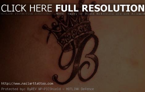 Tattoos Of Crowns For Girls