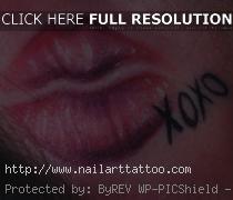 Tattoos With Lips Designs