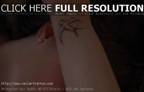 bird wrist tattoos for women