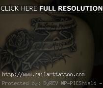 black roses tattoo on shoulder