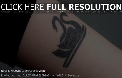 black swan tattoo ideas