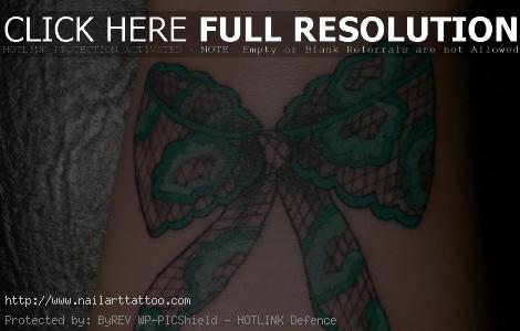 bow tattoo designs on hip