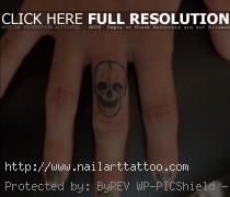 Tiny finger skull