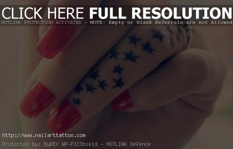 Finger Tattoo: stars