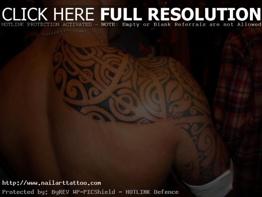 Back Shoulder Tribal Tattoo Design for Men 2011 520x390
