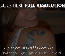 Stylish Younger Girls Shoulder Tattoo Fashion 2011